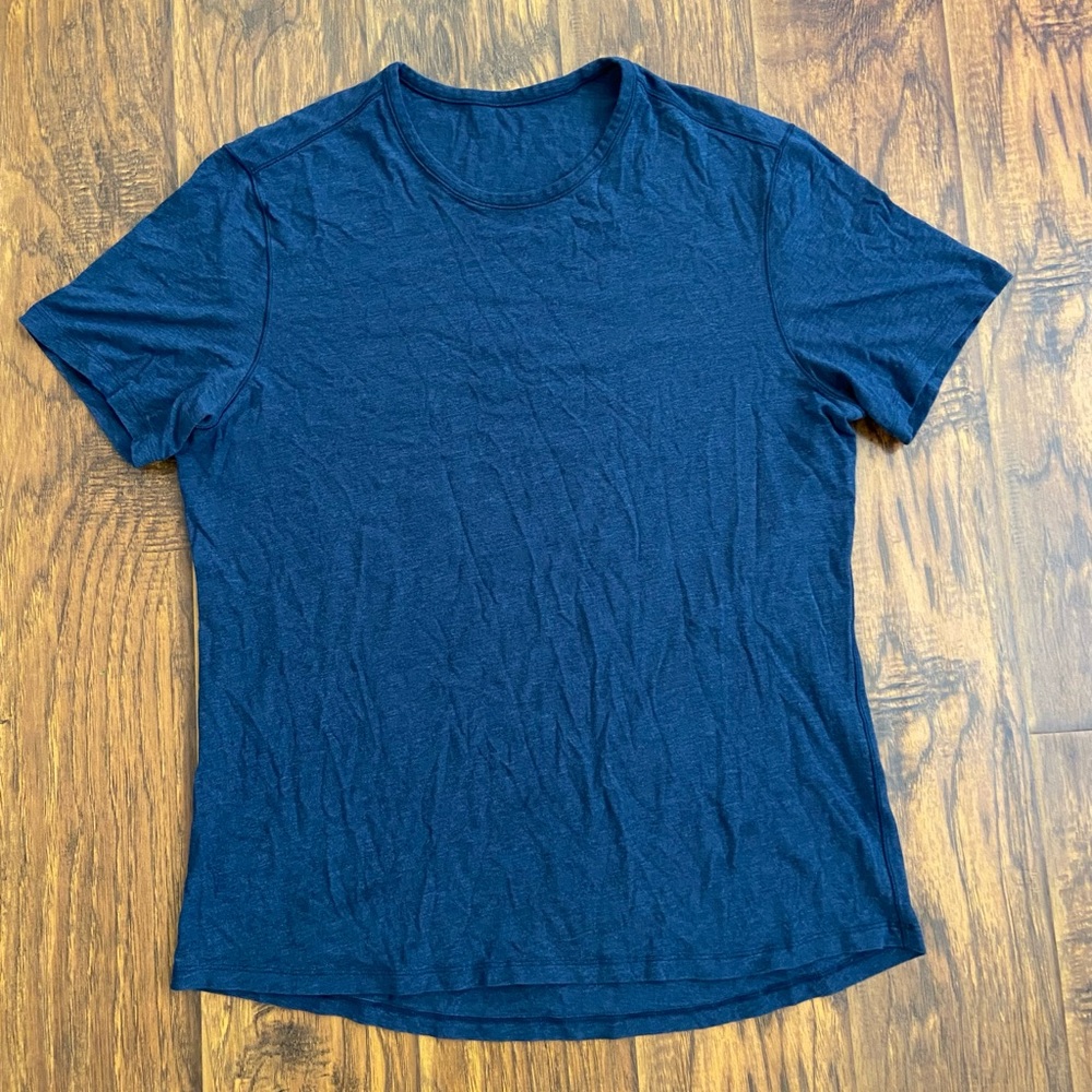 Lululemon Athletica TShirt